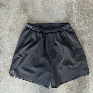 Men’s Lululemon Small Surge 6” Shorts Black